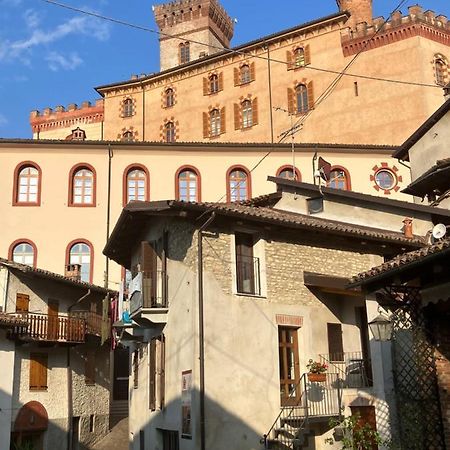 Un Passo Dal Castello Apartment Бароло Екстериор снимка